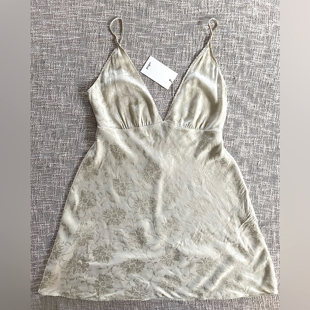 NWT Aritzia Wilfred Floral Brocade Slip Dress